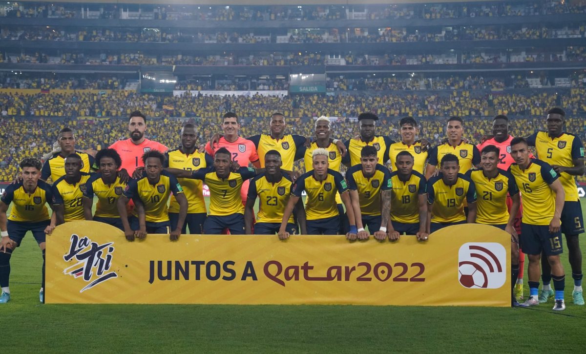 202203298601-fbl-eliminatorias-catar2022-ecuador-argentina-scaled