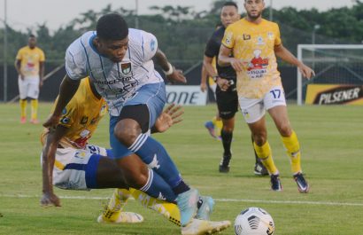 2022043012778-fbl-ligapro-octubre-delfin-scaled-1