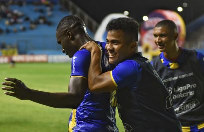 2022100731154-fbl-ligapro-delfin-ldu-quito-scaled-1