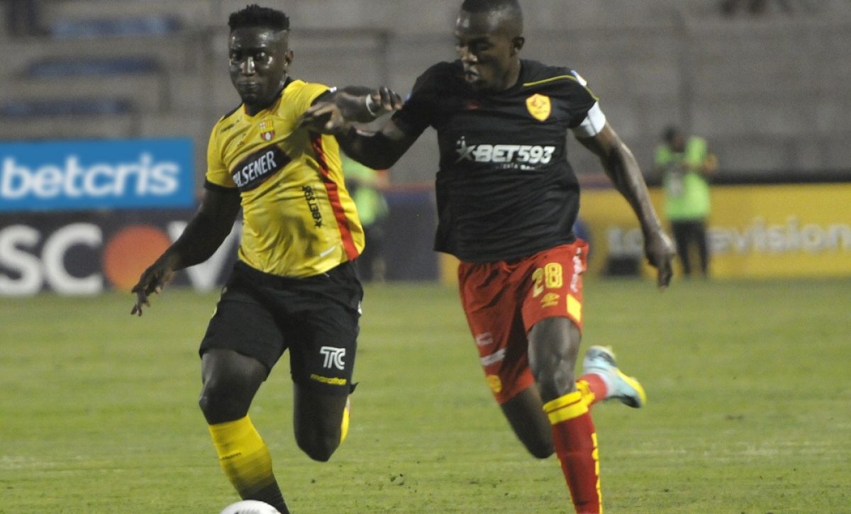 FBL-LIGAPRO-BARCELONA-AUCAS