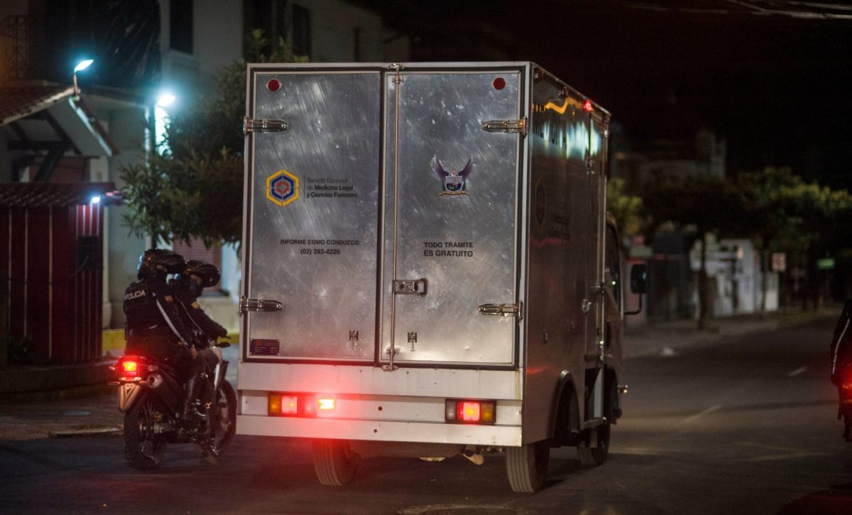 TRASLADO-CADAVER-SUPUEST-SICARIO-VILLAVICENCIO