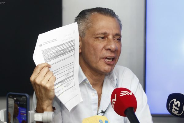 La evaluación psiquiátrica de Jorge Glas revela un alto riesgo suicida y depresión grave, pero descarta afectación de su conciencia