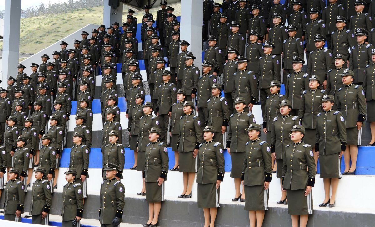 NOBOA EQUIPOS POLICIA