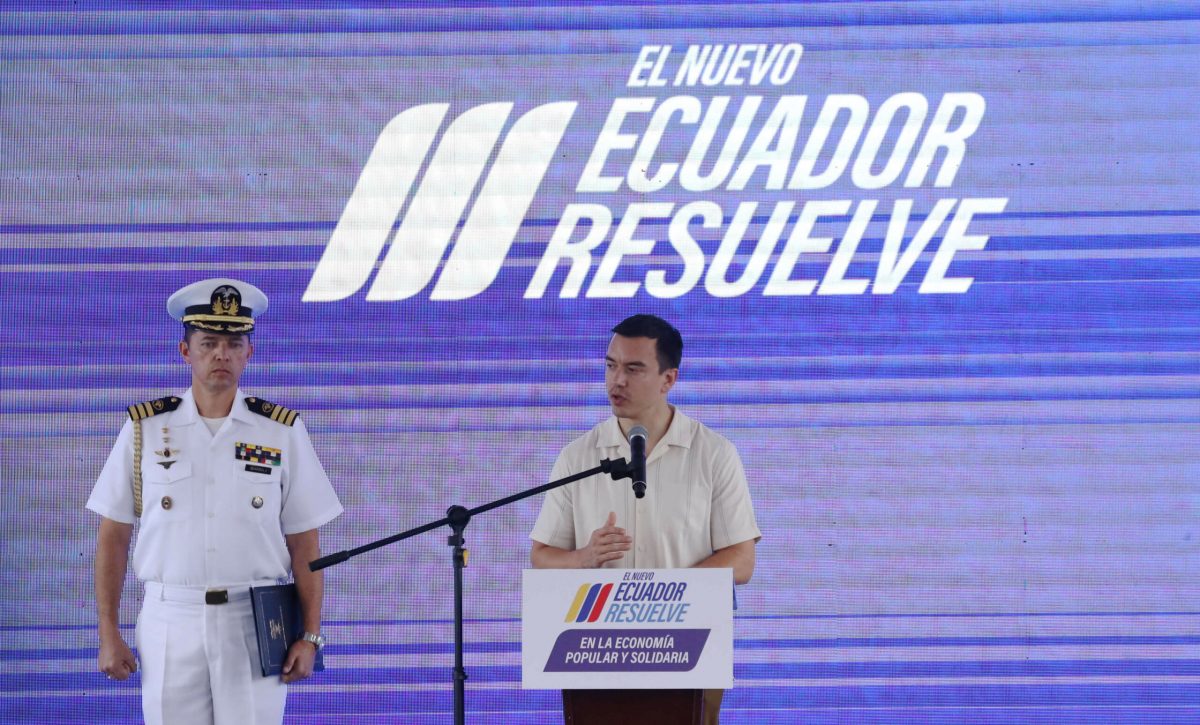 GYE-NOBOA ENTREGA CHEQUE IEPS