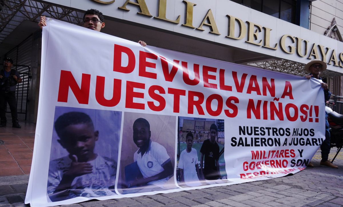 GYE-PLANTON MENORES DESAPARECIDOS