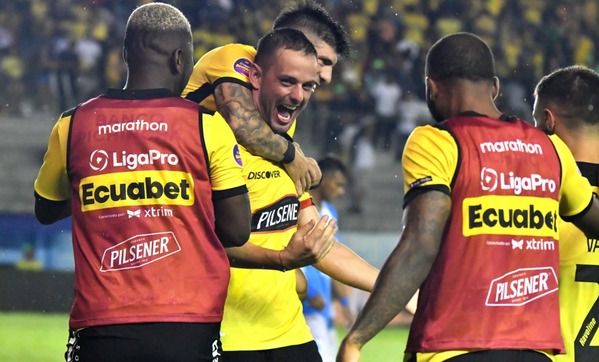 FBL-LIGAPRO-MANTA-BARCELONA