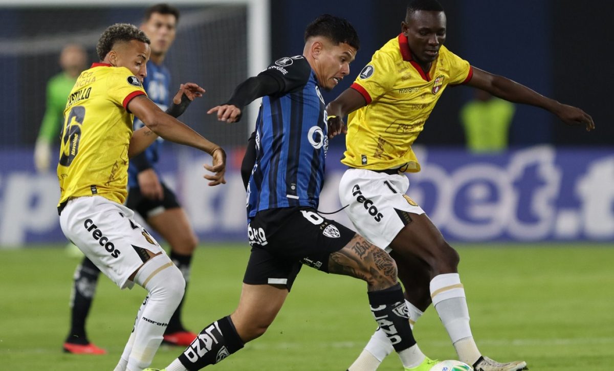 Sangolqui, martes 27 de mayo del 2025 
Cotejo entre Independiente del Valle vs. Barcelona, por la fecha 6 de la fase de Grupos de la Conmebol Libertadores 2025, en el Estadio Banco de Guayaquil. 
Fotos : API / Rolando Enríquez