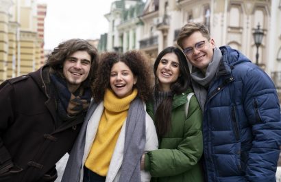 300 vacantes para jóvenes ecuatorianos en el Programa de Vacaciones por Trabajo en Francia: ¿cómo conseguir un cupo?