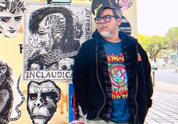 'Micrófono abierto': la actividad de un bar de Guayaquil que alienta a comediantes emergentes
