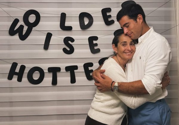 El mayor papel de Danilo Carrera: renunciar a todo por salvar a su madre del cáncer