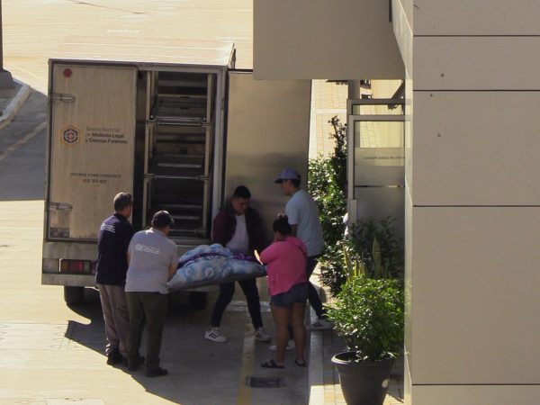 Hombre que fue baleado en la 20 de Mayo murió en el hospital. (archivo)