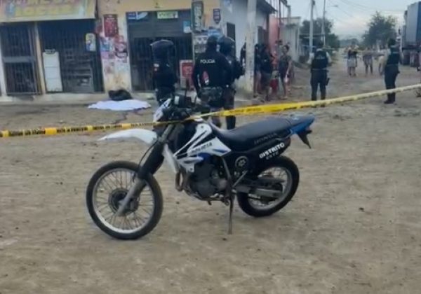 A Washintong Rezabala Ponce, de 40 años, conocido como “Arturito”, lo asesinaron a tiros en el sector Los Espinos, cantón Montecristi.