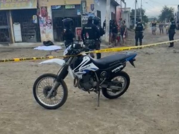 A Washintong Rezabala Ponce, de 40 años, conocido como “Arturito”, lo asesinaron a tiros en el sector Los Espinos, cantón Montecristi.