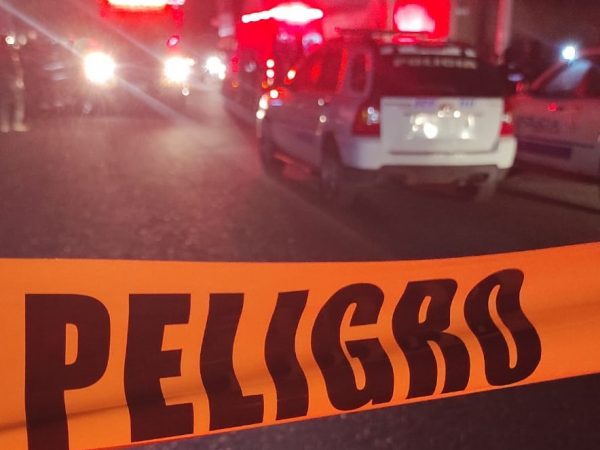 A dos hermanos, identificados como Rodolfo y Darwin Cedeño, los asesinaron en su vivienda en el barrio Santa Lucía, parroquia Eloy Alfaro, en Manta.