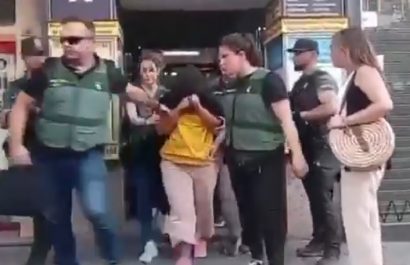 A una mujer de nacionalidad ecuatoriana, de 39 años, identificada como Erika, la detuvo la Guardia Civil en Madrid, España.