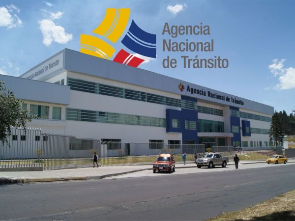 ANT exige a municipios de Ecuador cumplir con formato oficial de placas provisionales
