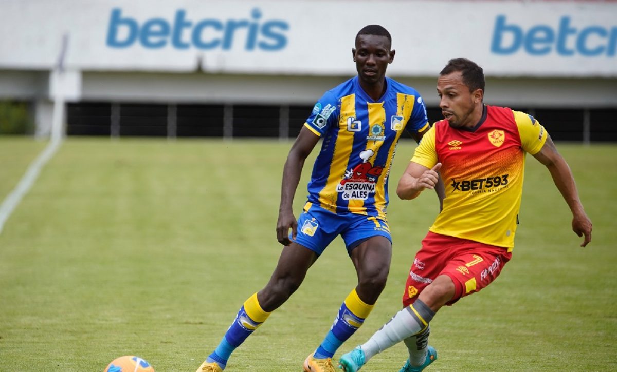FBL-LIGAPRO-AUCAS-DELFIN