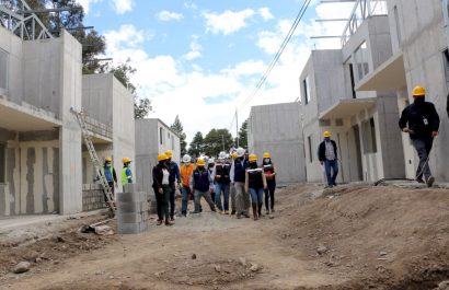 Acuerdo con EAU impulsa plan de vivienda social en Ecuador por 217 millones de dólares