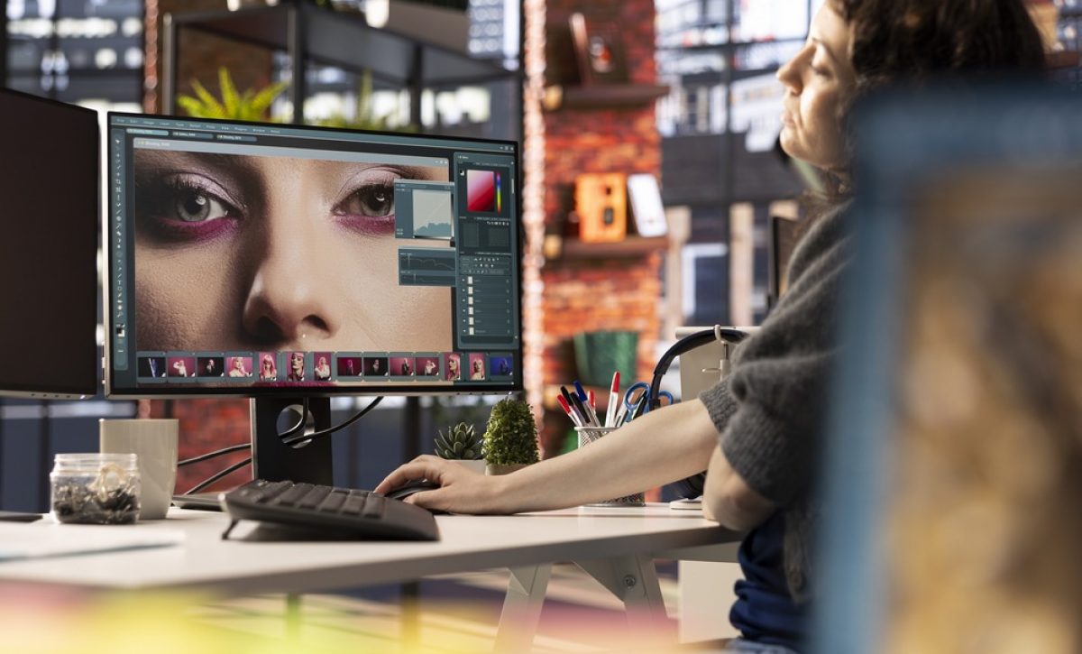 Adobe revoluciona Photoshop con funciones de IA para edición avanzada de imágenes