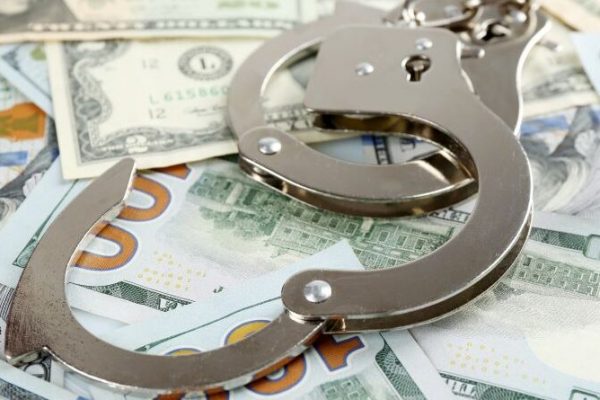 Agente de tránsito sentenciado por concusión en Quito