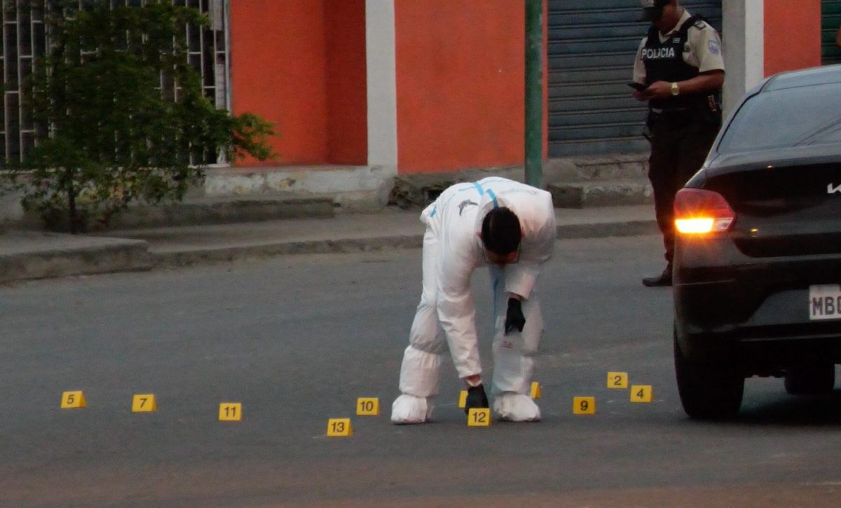 La venezolana Jennifer Merchán Colmenares, murió tras recibir varios disparos mientras estaba en un vehículo afuera de una escuela en el barrio Altamira.