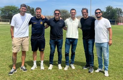Ariel Graziani, exfutbolista argentino-ecuatoriano, anunció este viernes su renuncia a la presidencia del Delfín SC, club de fútbol de Manta.