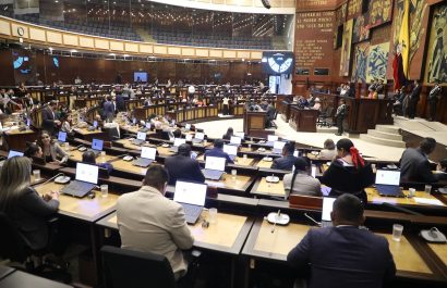 Asamblea Nacional aplica multas a asambleístas por apagar cámaras y retrasos en sesiones virtuales