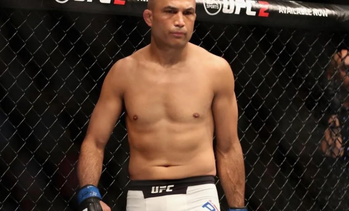 BJ Penn, ex campeón de la UFC, fue arrestado en su residencia en Hilo, Hawái, acusado de presunto abuso contra su conviviente.