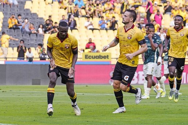Barcelona SC derrotó 2-0 a Orense en el estadio Monumental Banco Pichincha, en un partido correspondiente a la fecha 23 de la Liga Ecuabet.