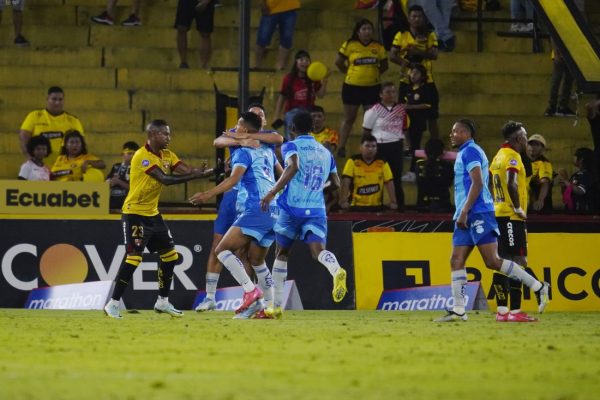 Barcelona es sorprendido por Macará en el Monumental y se aleja del líder Independiente del Valle