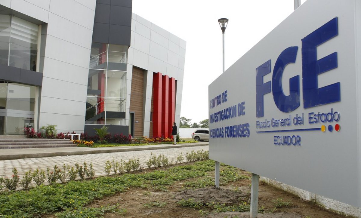 CF-2