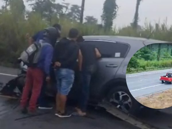 Cámara de seguridad grabó el accidente en Esmeraldas en el que fallecieron Marcos Olmedo, jugador del Muchuc Runa, y dos personas más.