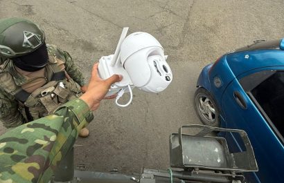 Las cámaras de seguridad fueron retiradas por los militares.