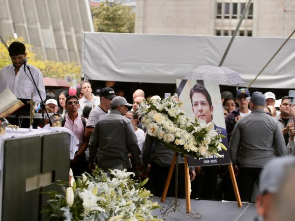 Capilla ardiente para despedir a Miguel Uribe Turbay