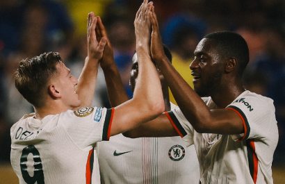 Chelsea, con el ecuatoriano Moisés Caicedo en la banca, venció 2-0 a Espérance de Tunis este martes 24 de junio en Filadelfia, Estados Unidos.