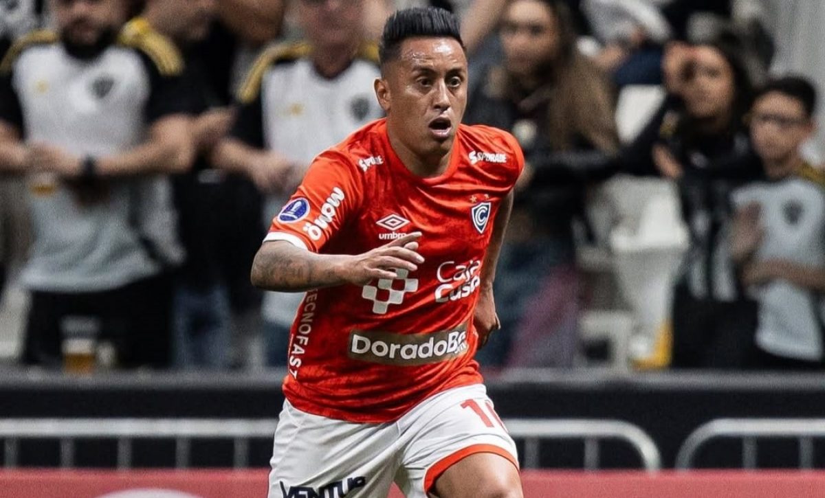 Cienciano anuncia demanda contra Emelec por fichaje de Christian Cueva