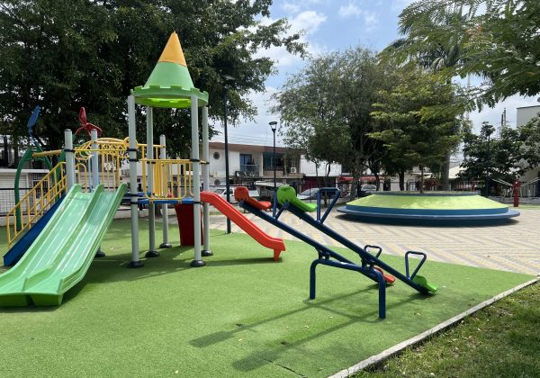 Una de las últimas obras que se ejecutó en la ciudadela Las Orquídeas, fue el parque.