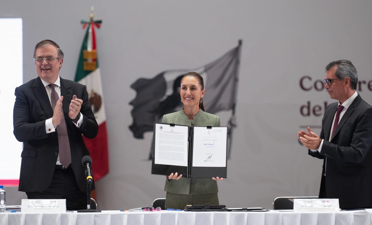 Claudia Sheinbaum cuestiona a Estados Unidos por no informar el traslado de familiares de Ovidio Guzmán, hijo de 'El Chapo'