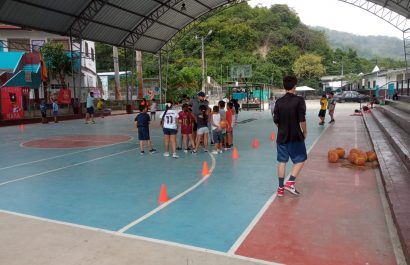 Proyecto deportivo de Fe y Alegría beneficia a 60 niños en Manabí