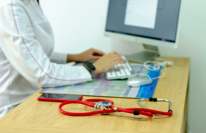 La prevención, el diagnóstico temprano y la vacunación contra el Virus del Papiloma Humano (VPH) son estrategias clave para reducir la mortalidad de la enfermedad.