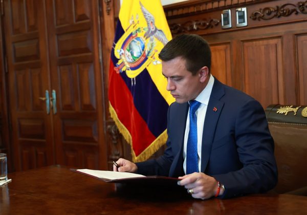 Daniel Noboa presidente de Ecuador en el Palacio de Carondelet