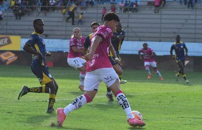 Delfín SC e Independiente del Valle igualaron 1-1 este sábado en el estadio Jocay, en un disputado encuentro