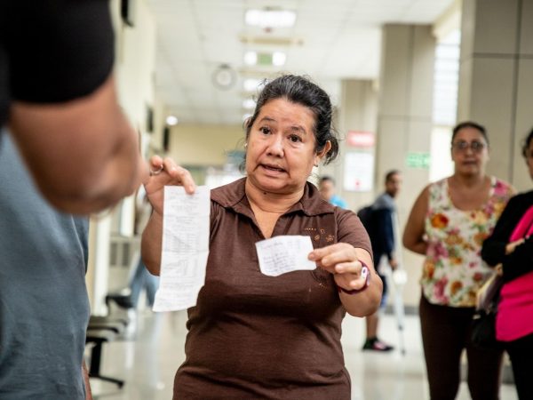 Despidos en el IESS de Santo Domingo 13 funcionarios desvinculados en medio de reestructuración