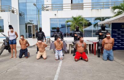 Operación Apolo 16 deja 31 detenidos y armas decomisadas en Manta.