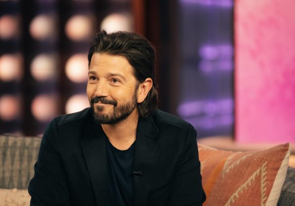Diego Luna alerta sobre estafas con inteligencia artificial que usan su imagen sin permiso