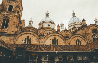 La capital azuaya, Cuenca, espera un día con clima fresco y lluvias moderadas