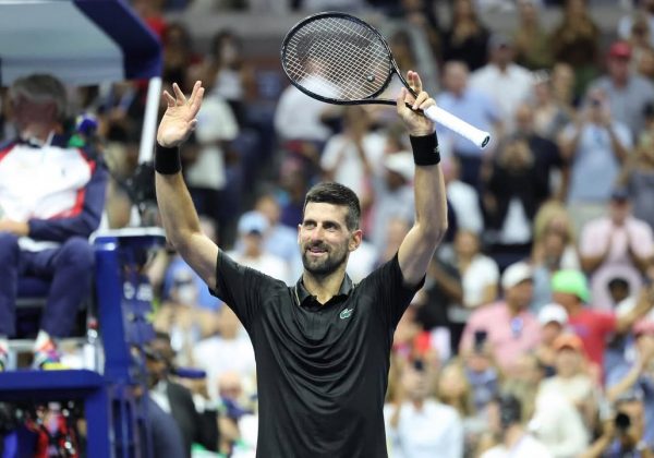 Djokovic arranca con triunfo el US Open y busca su quinto título en el torneo