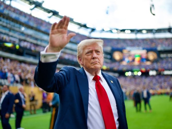 Donald Trump anunció un acuerdo arancelario con Japón que incluye una inversión millonaria y reducción significativa de impuestos comerciales