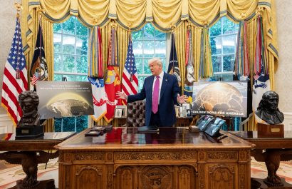Donald Trump oficializa la construcción del sistema de defensa antimisiles “Domo Dorado” para proteger Estados Unidos