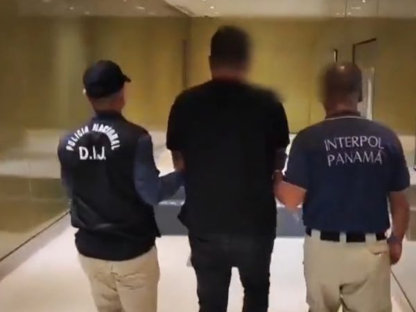 Ecuatoriano que robó 100 millones de dólares en joyas en California, Estados Unidos, fue detenido por la Interpol en Panamá. (Policía de Panamá).